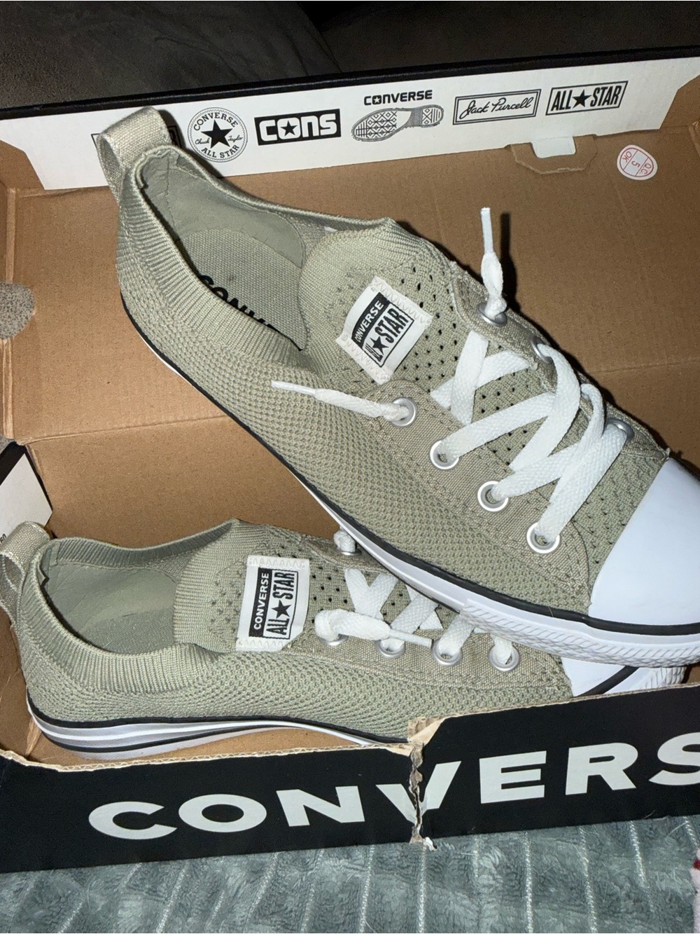 Converse Knit Low Top Sneakers - olive/desert green sz 7.5